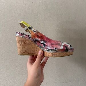 Stuart Weitzman Abstract Snakeprint Cork Slingback Peep Toe Wedges Shoe size 8.5